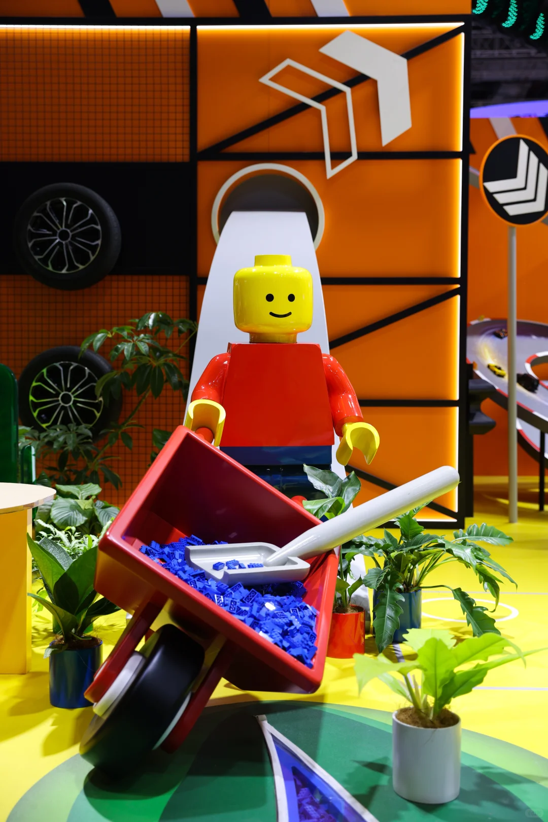 2024进博会｜LEGO现场直击，一篇了解?动向