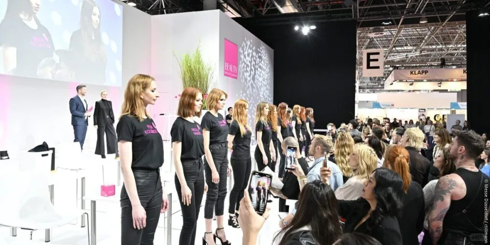 沉浸式逛土耳其美容健康博览会，美商直接拉