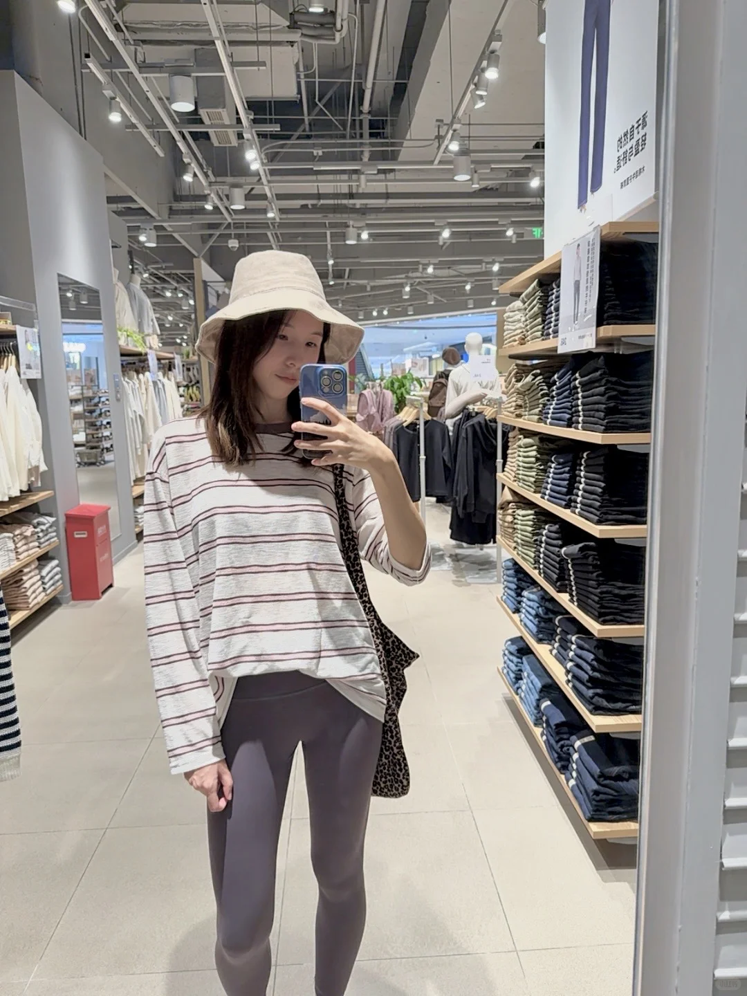 最佳小妈穿搭｜防晒罩衫&瑜伽裤