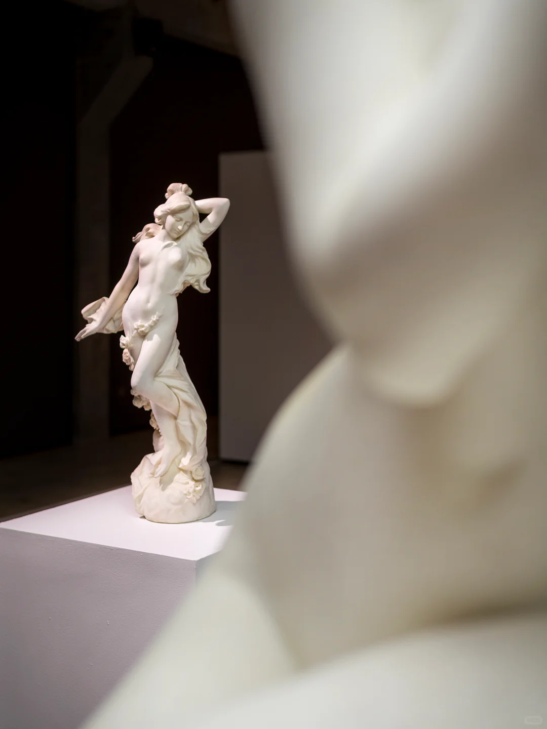 工业风美术馆❤️一场关于新古典的雕塑絮语