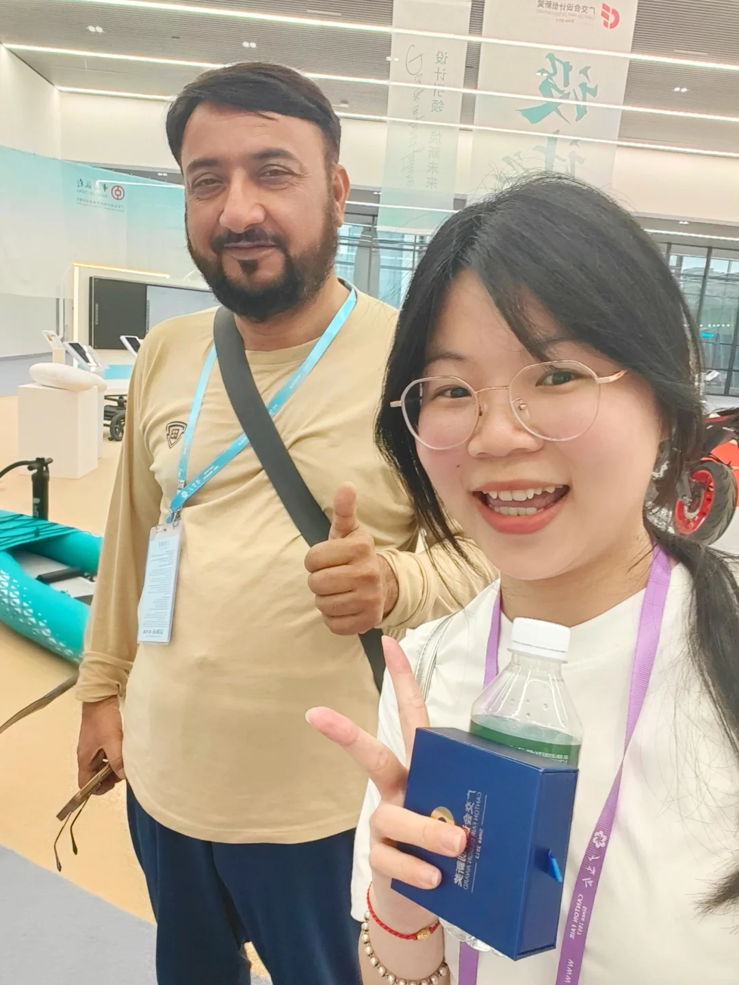 02女大勇闯广交会