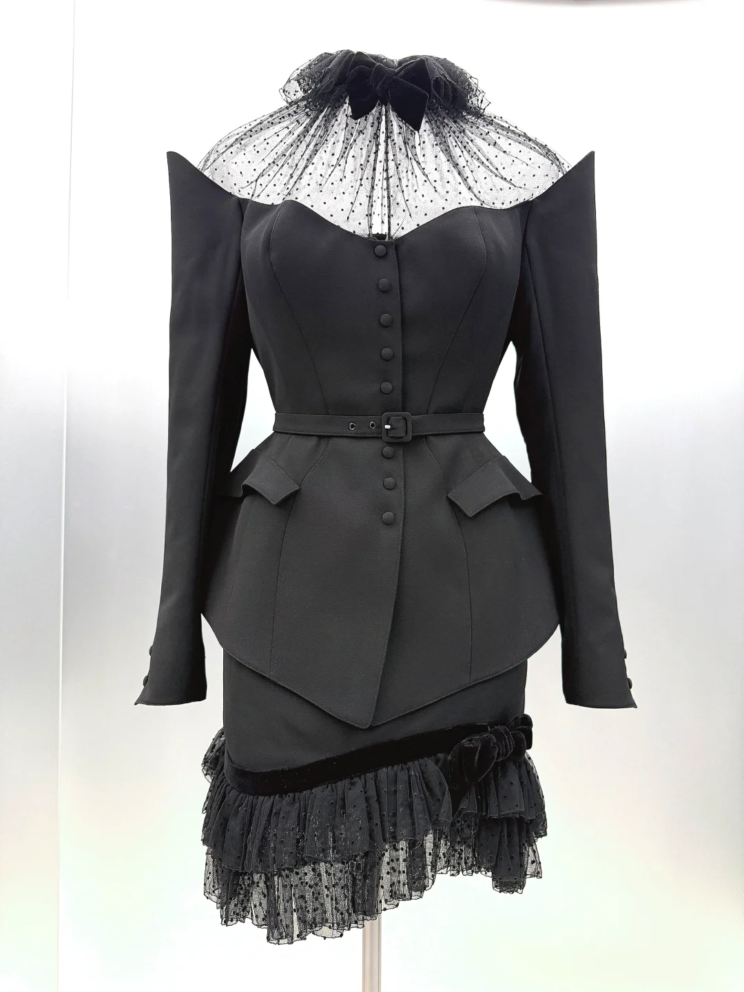 Alaia 1980/1990展览