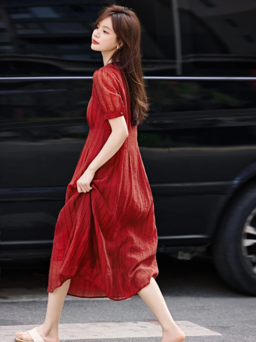 又法又仙又森女！哥弟红色系连衣裙度假穿搭