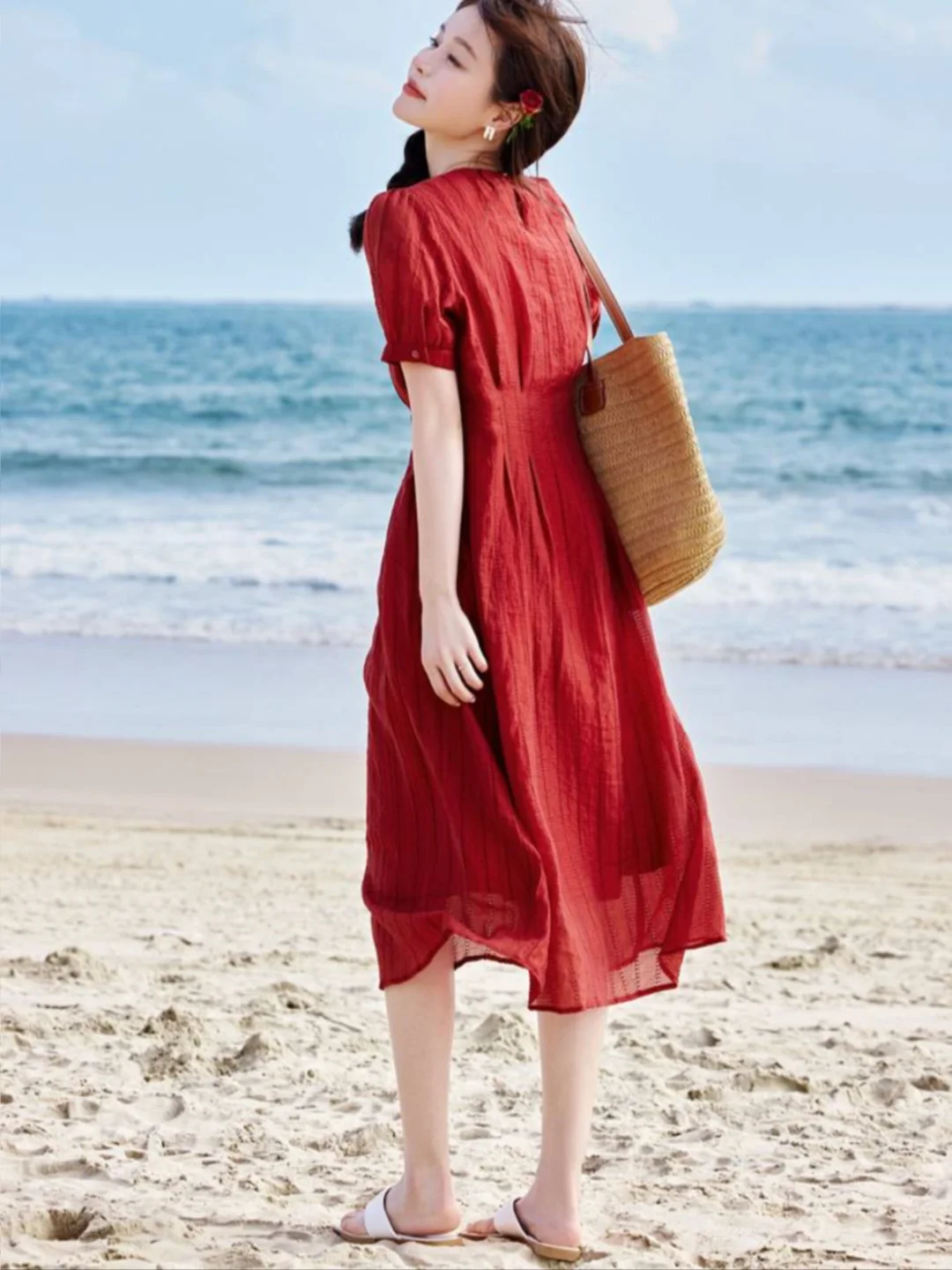 又法又仙又森女！哥弟红色系连衣裙度假穿搭