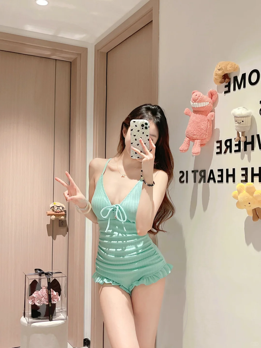 是香香软软的泳衣呀～?