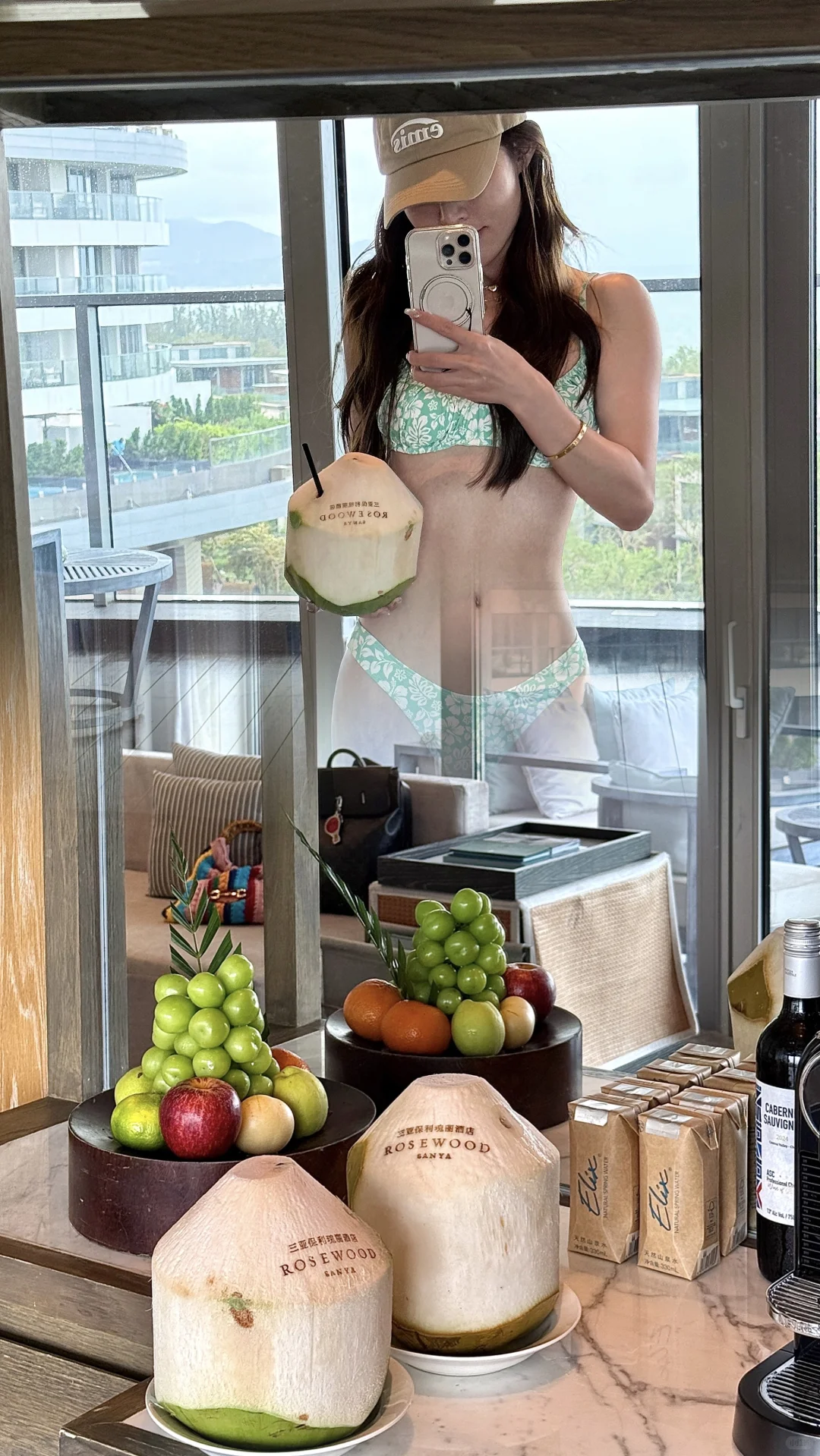 去海边就是要穿漂亮泳衣啊！