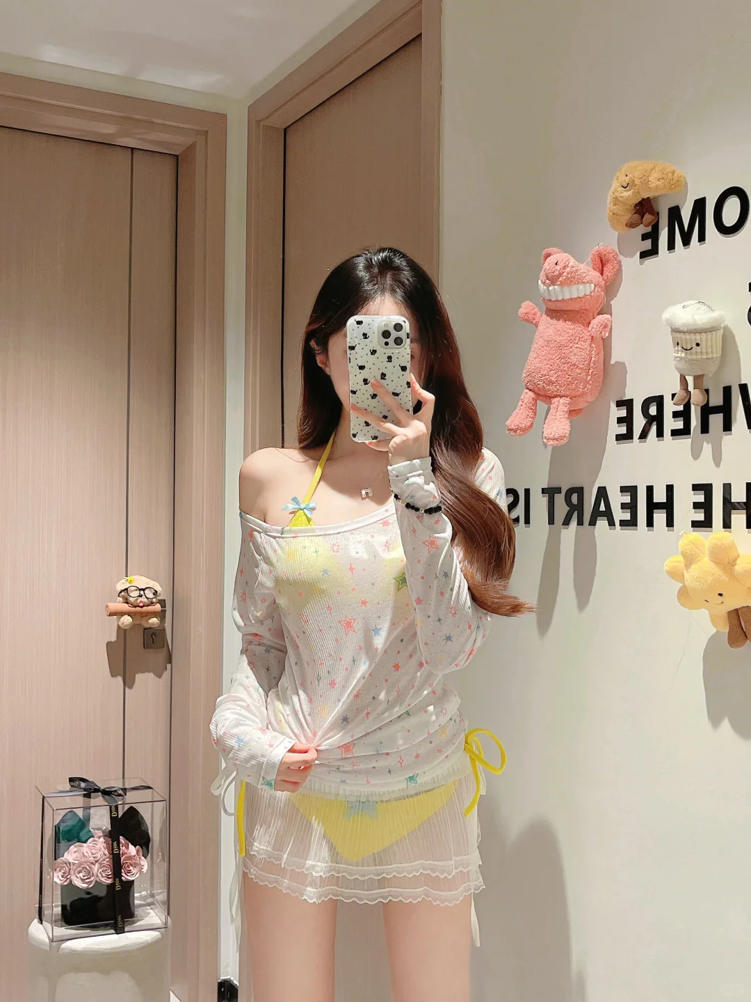 是香香软软的泳衣呀?