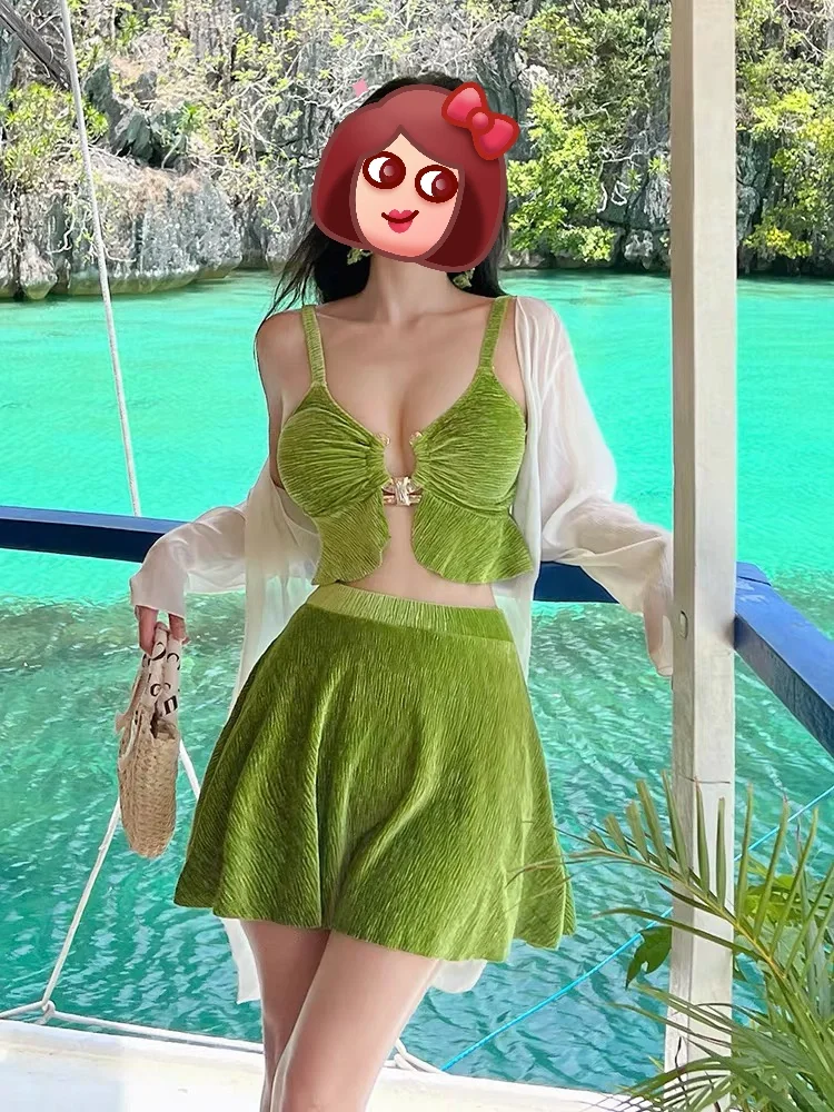 好多姐妹都要求推荐的梨形微胖必备泳衣