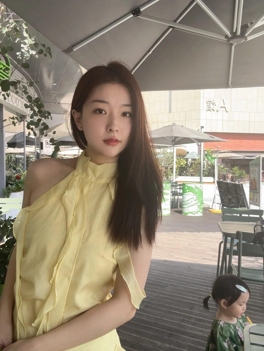 一个人带娃日，也不影响穿漂亮衣服