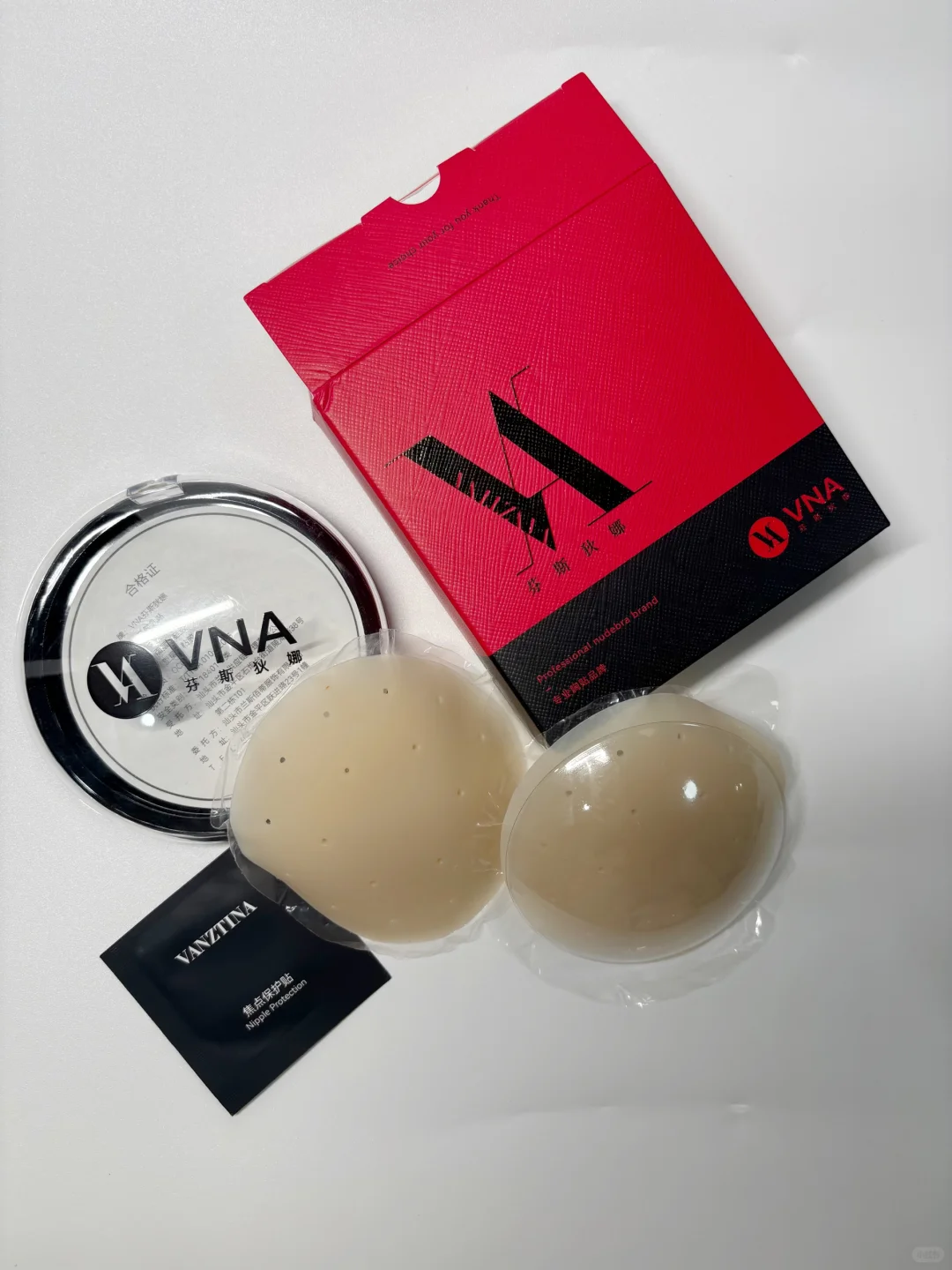 讲真的这两款乳贴让我实现了真正的穿衣自由