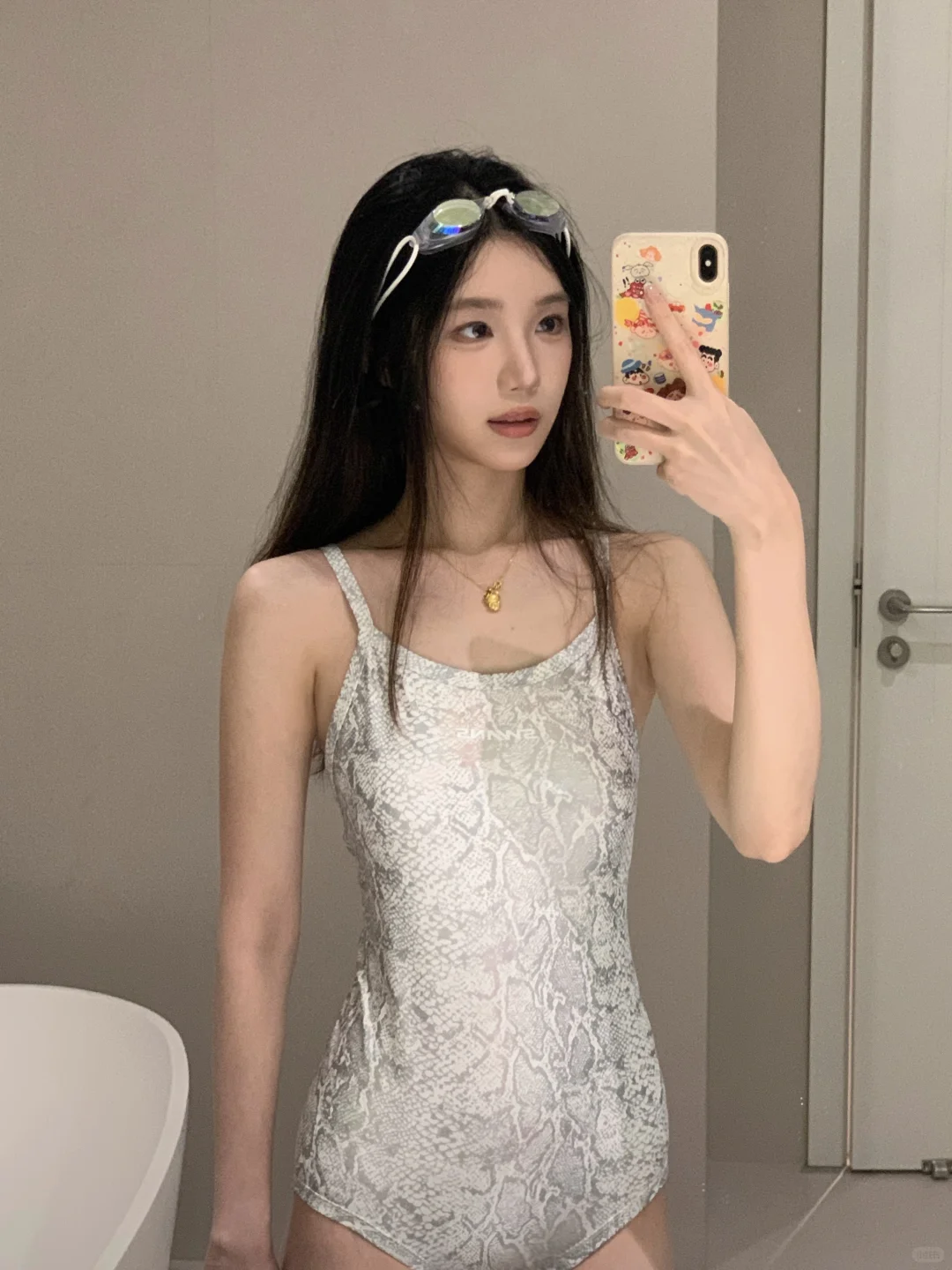 游泳的动力就是...