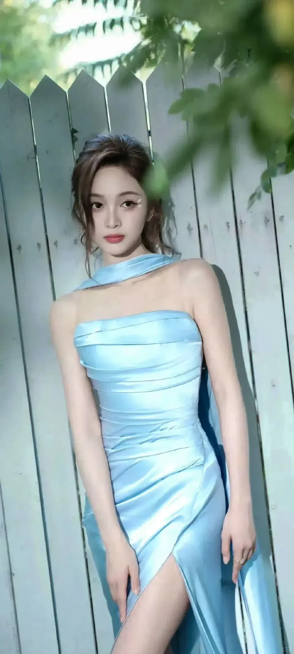 吴宣仪壁纸！！好身材谁不爱、