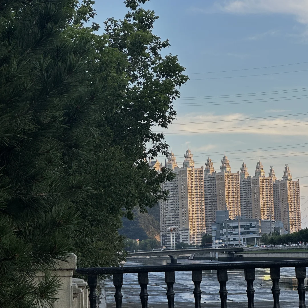 270斤｜胖mm梨形大码辣妹千禧风穿搭