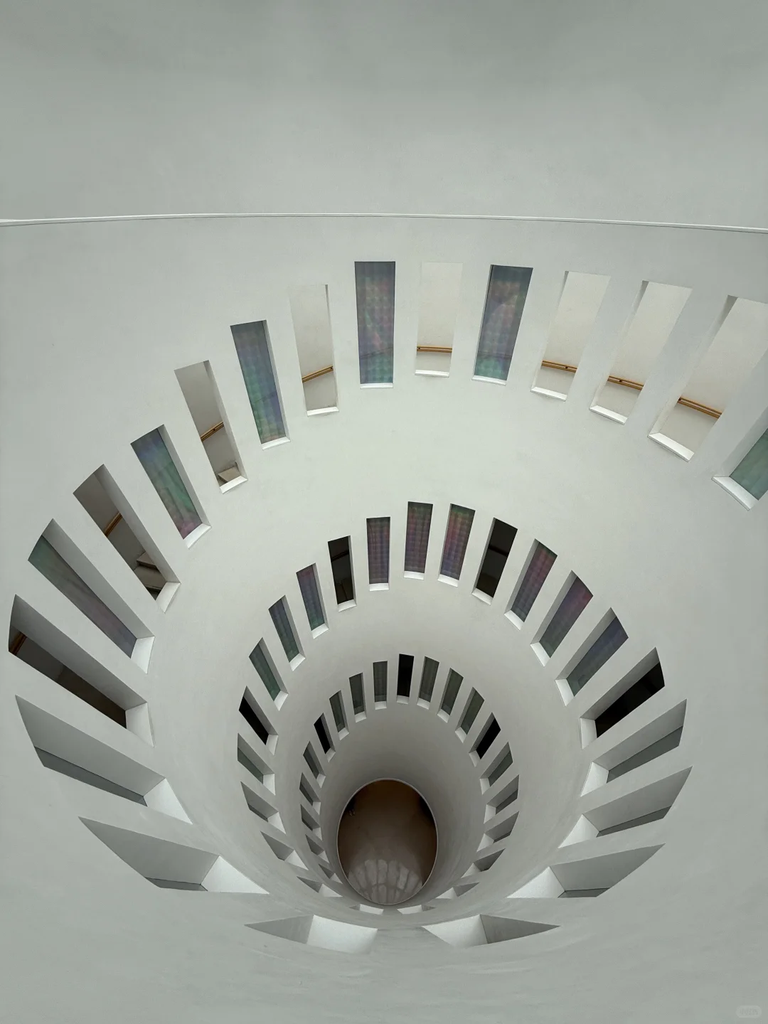 逛Frieze前，先收下这份首尔艺术周必看清单！