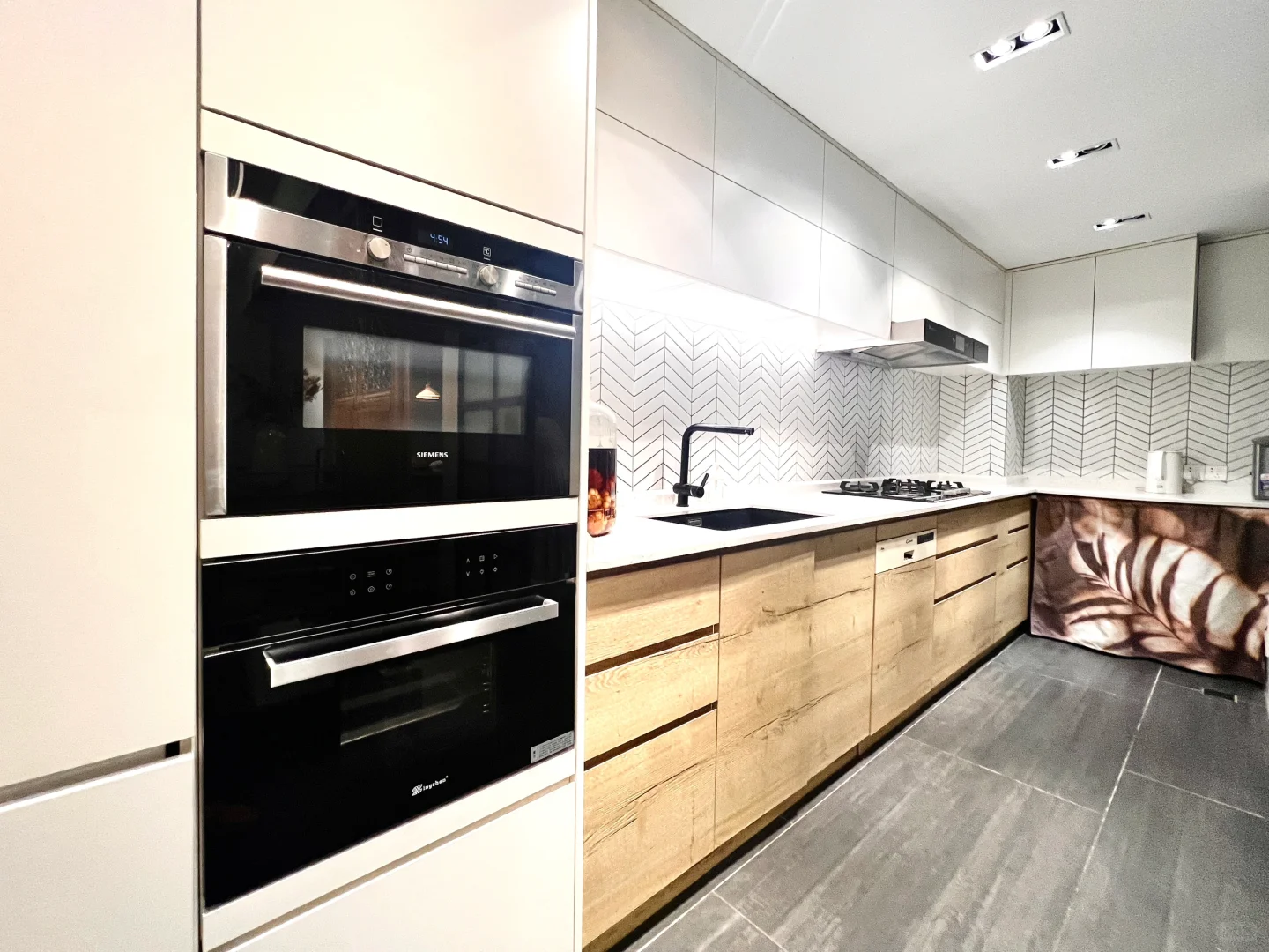 樟木头保利设计展获奖作品首放租