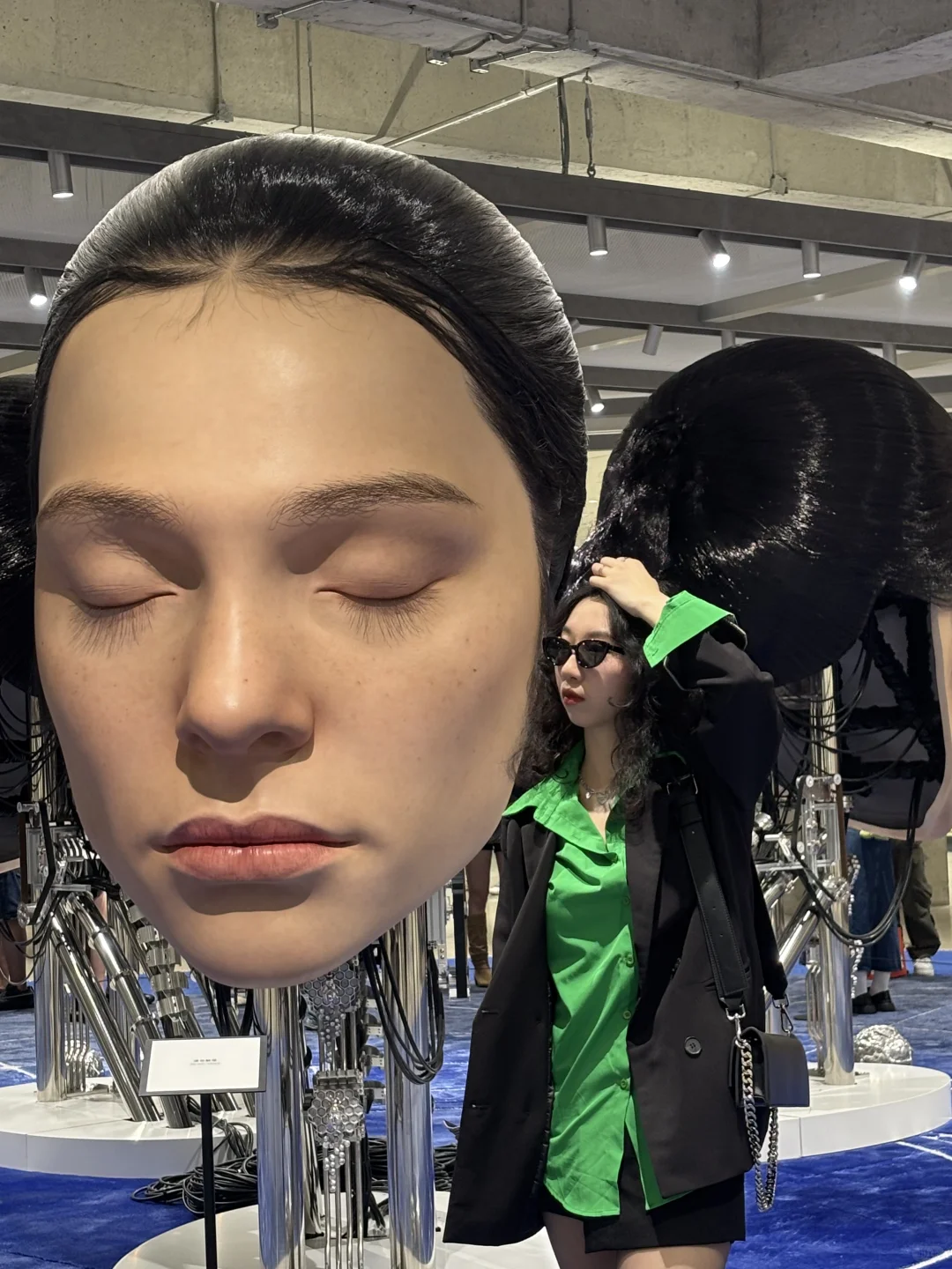 花半小时去深圳闻了一次臭脚?深圳巨人展