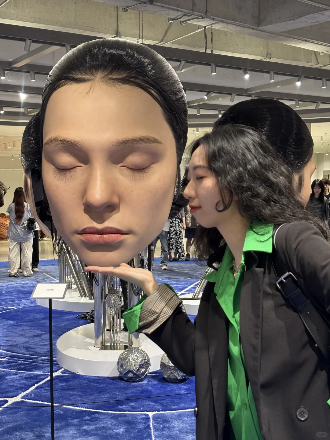 花半小时去深圳闻了一次臭脚?深圳巨人展