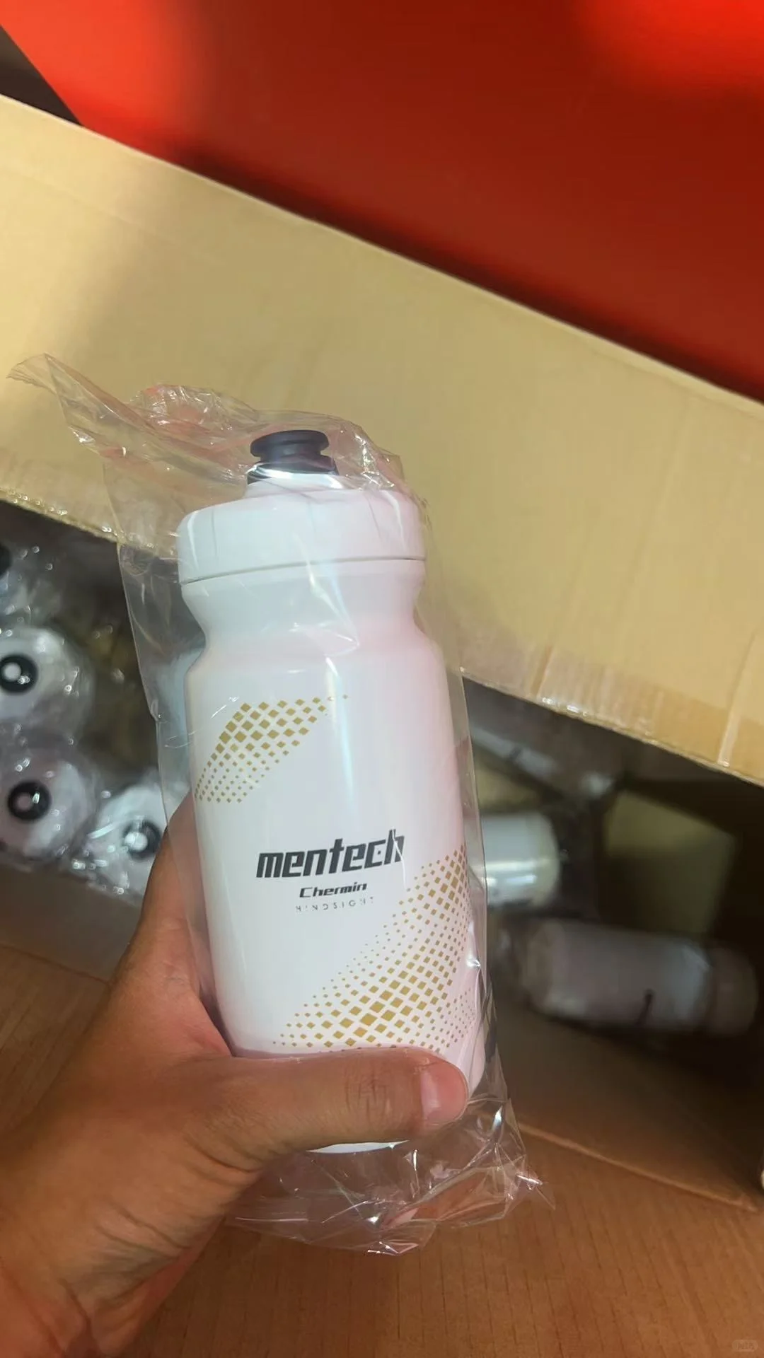 狗狗祟祟来逛展