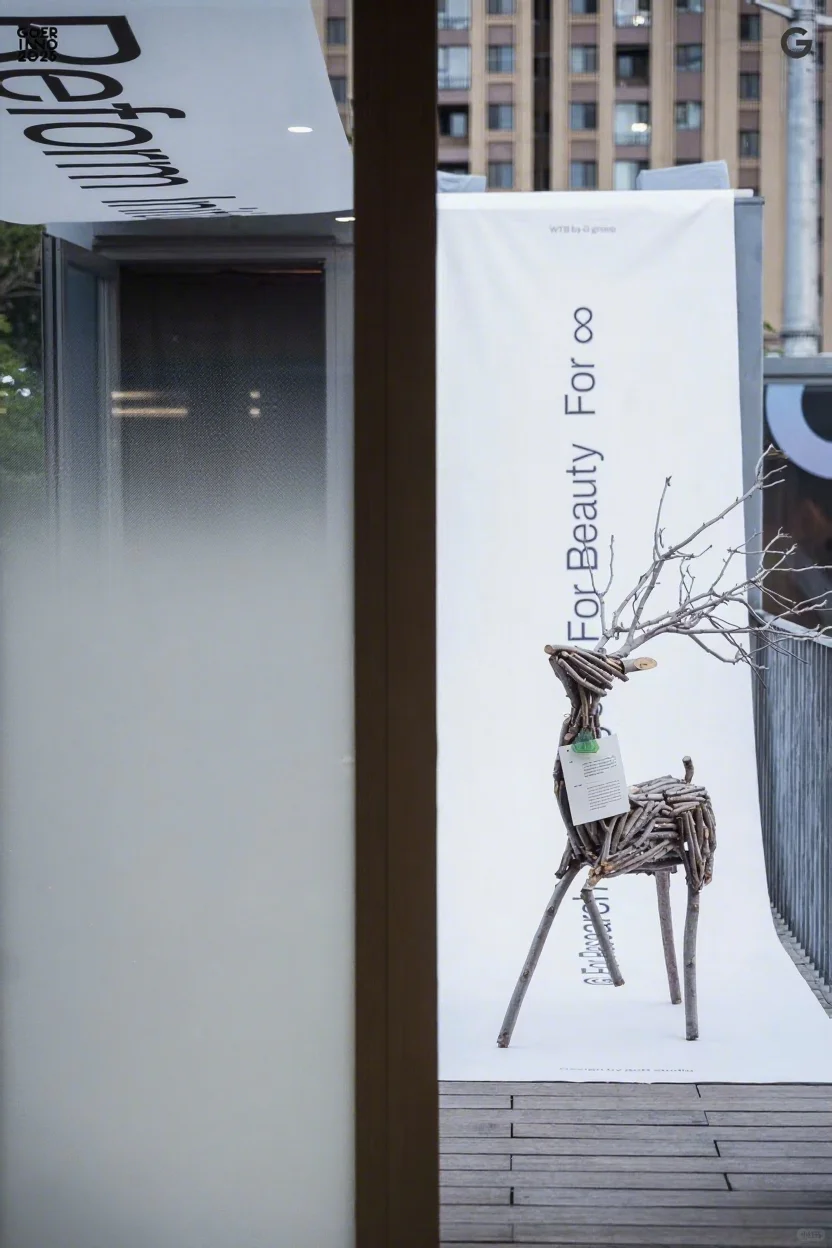 WTB展览高光 |1000人在集装箱集体触摸未来