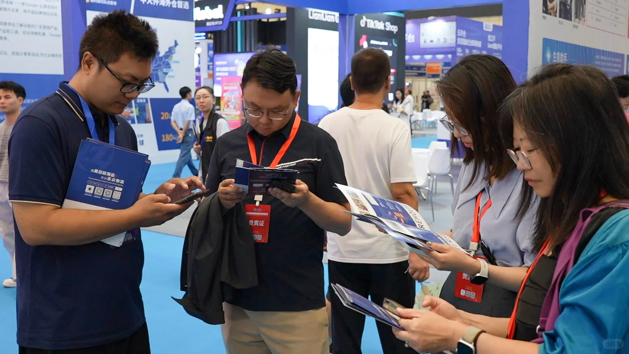 郑州跨交会现场！快来领取精美礼品吧！！