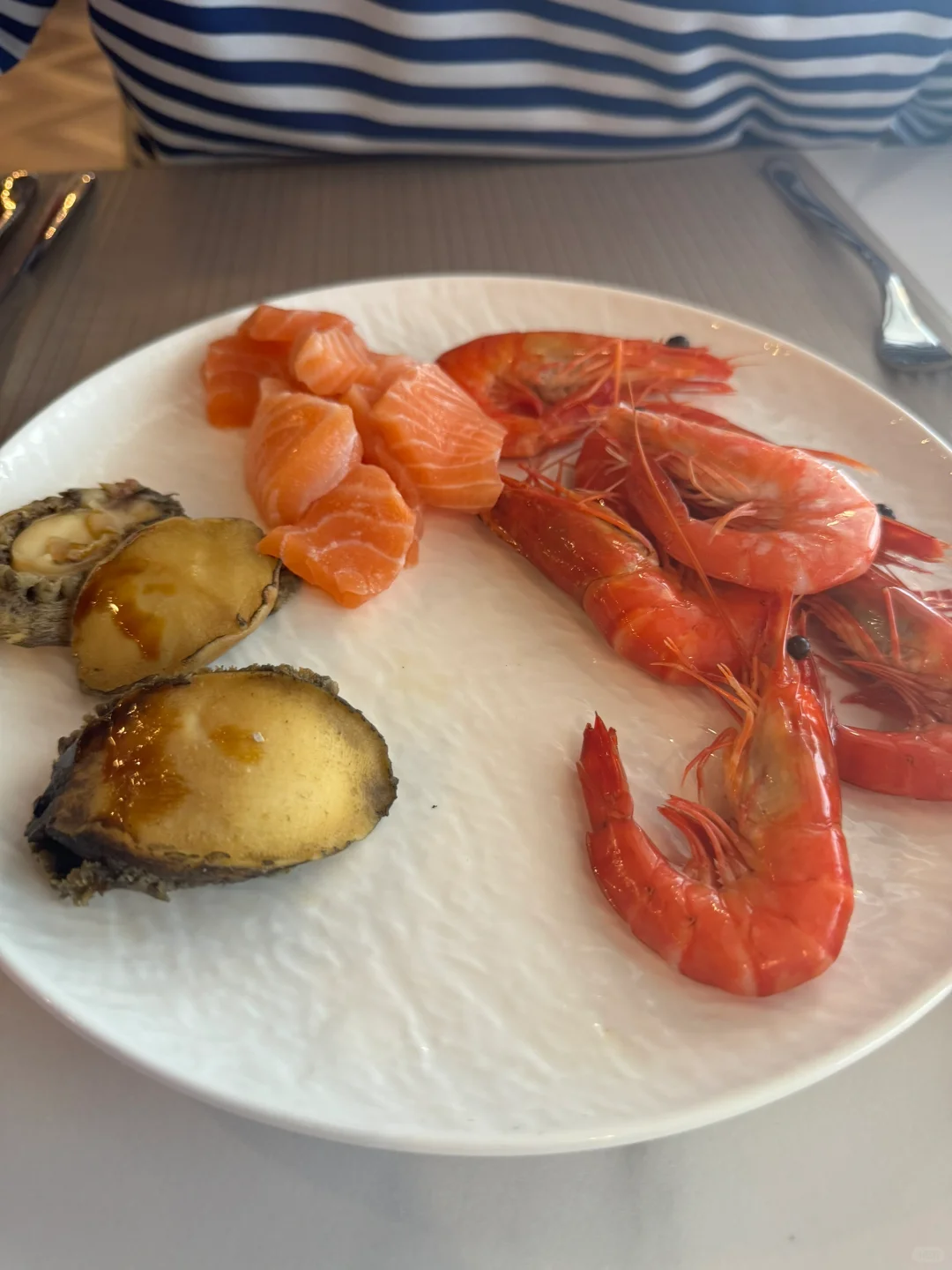 你敢信在邯郸人均200帝王蟹?吃到撑