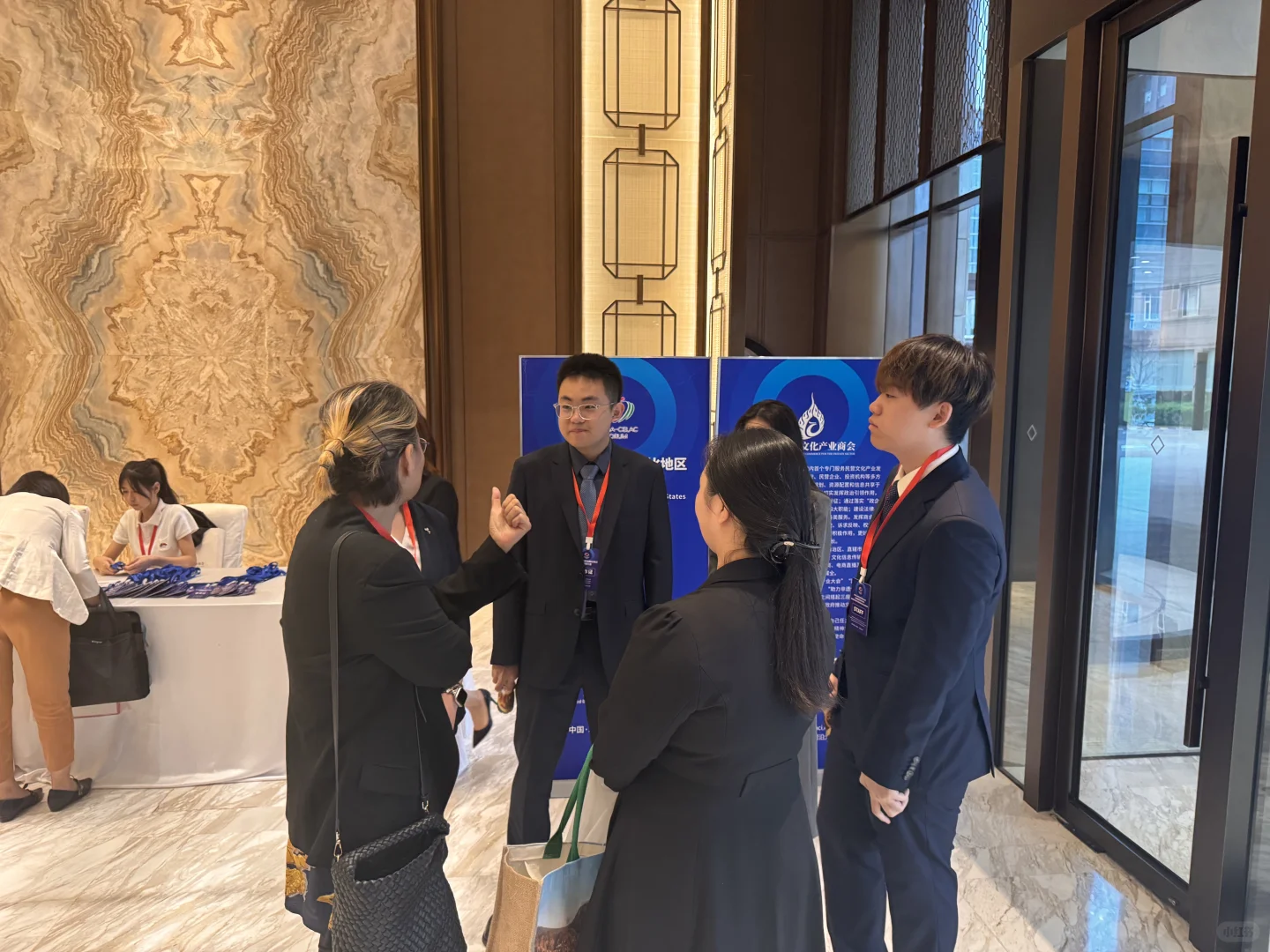 外事专员实习生 实战能力闪耀中拉投资推介