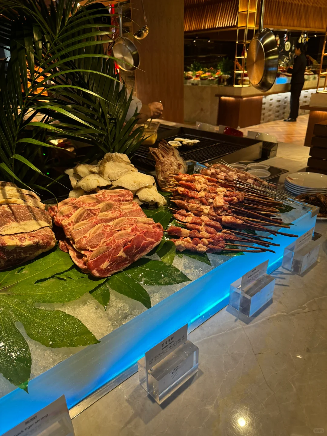 你敢信在邯郸人均200帝王蟹?吃到撑