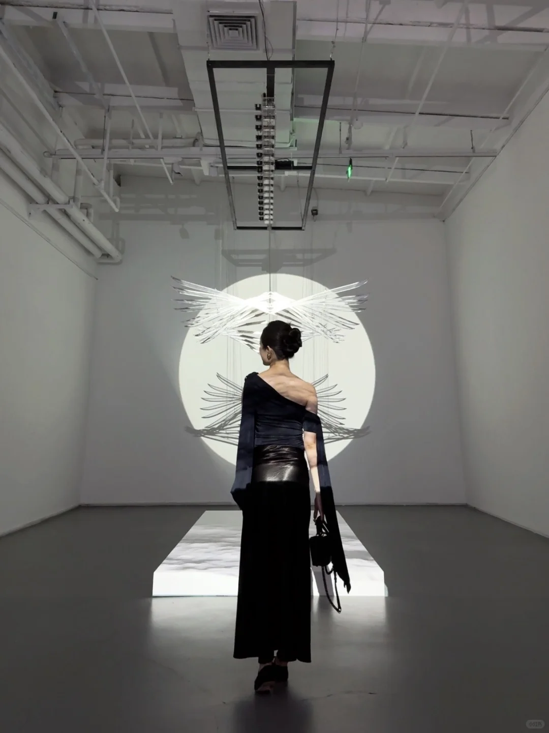 36w孕晚期带崽看展穿搭?重美术馆太好拍了