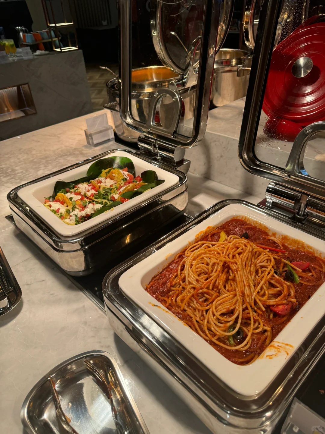 你敢信在邯郸人均200帝王蟹?吃到撑