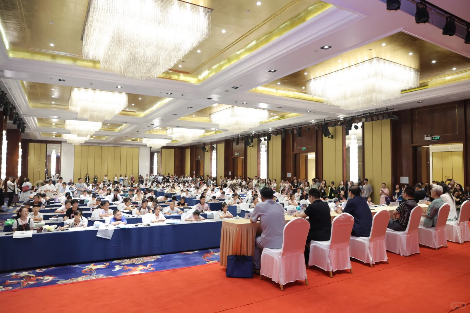 全国青少年书画作品免费征稿中