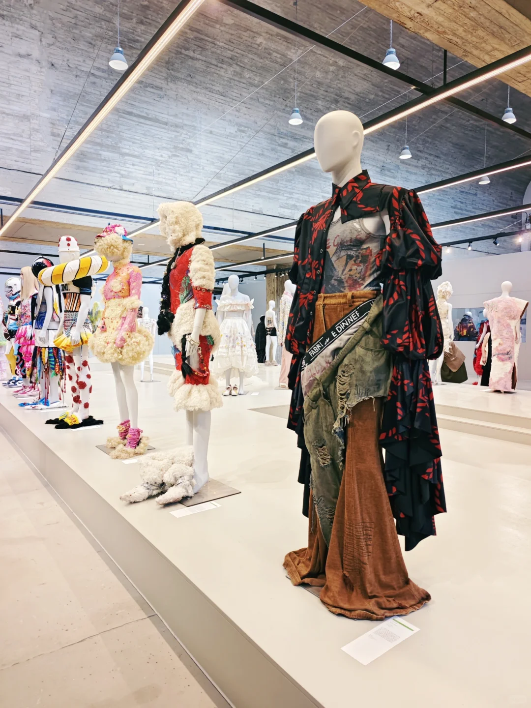 探展国美毕业展良渚展区?