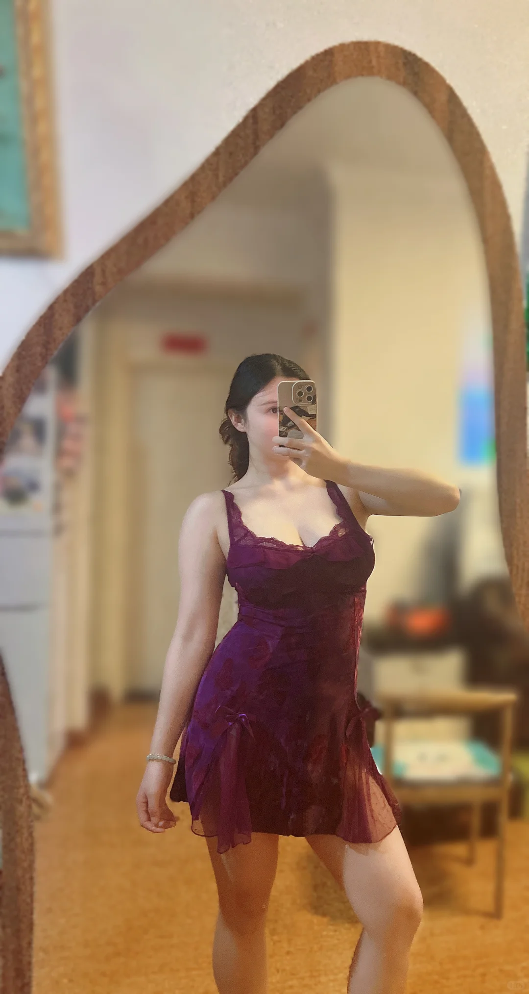 姐妹们，这件睡衣绝美啊