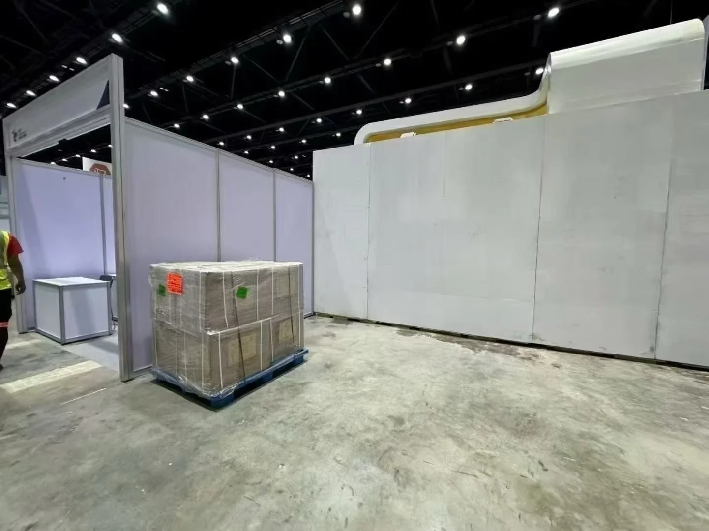 展品运输可以私