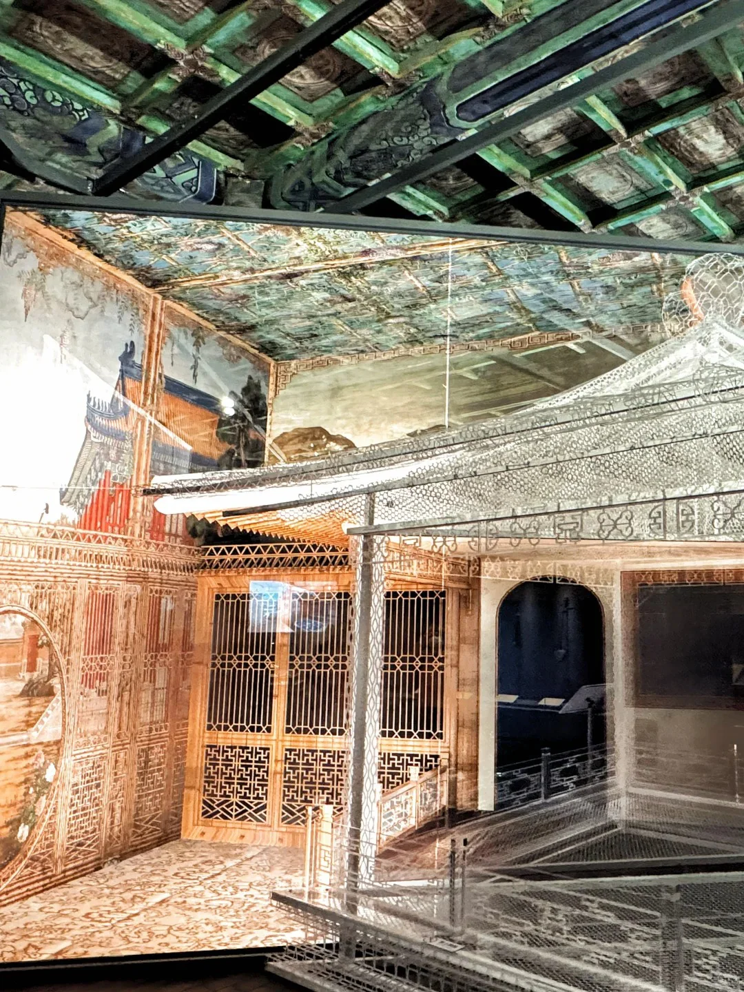 策展随记丨展览的物与空间