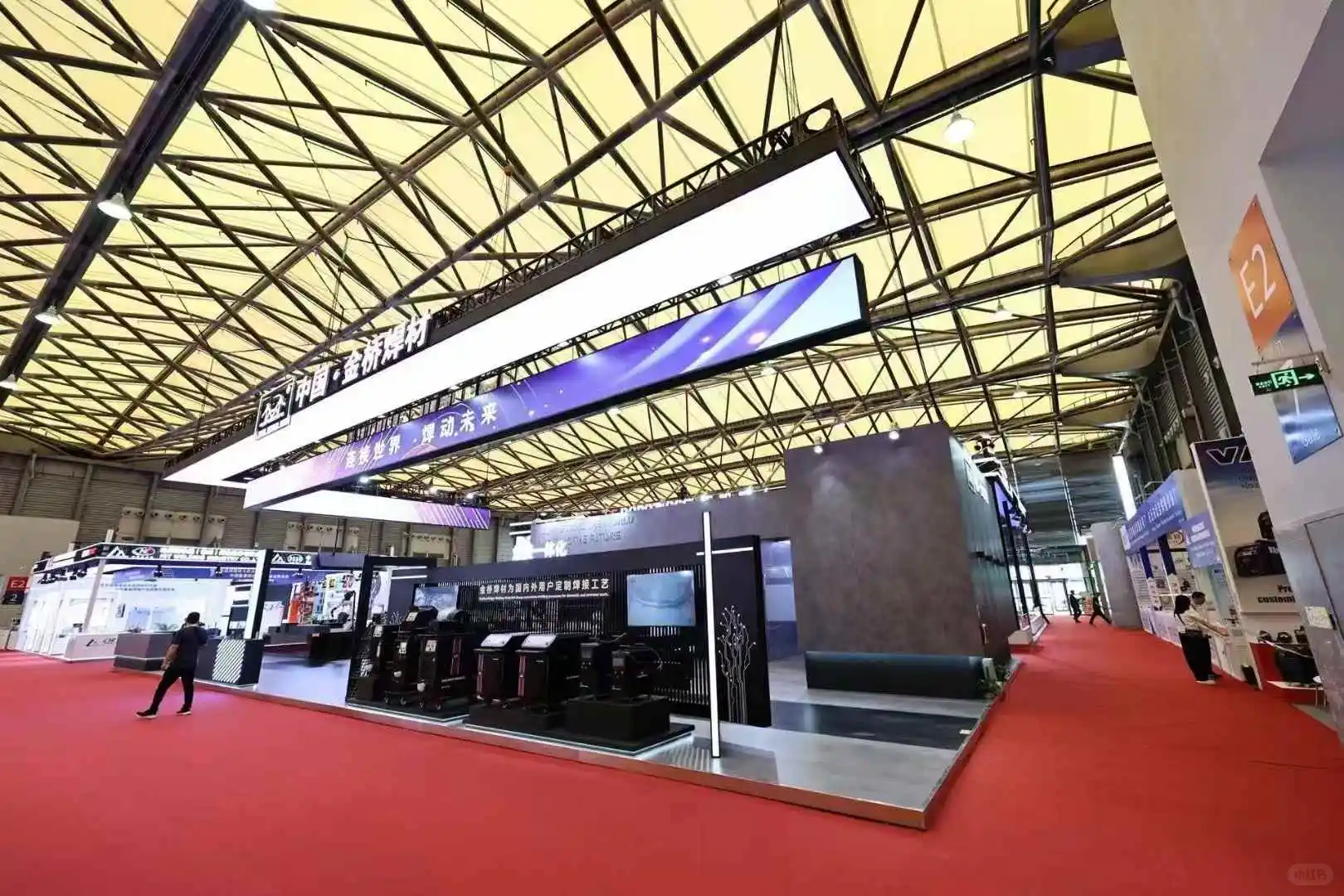 德威克携手天津金桥展焊接美学新地标?