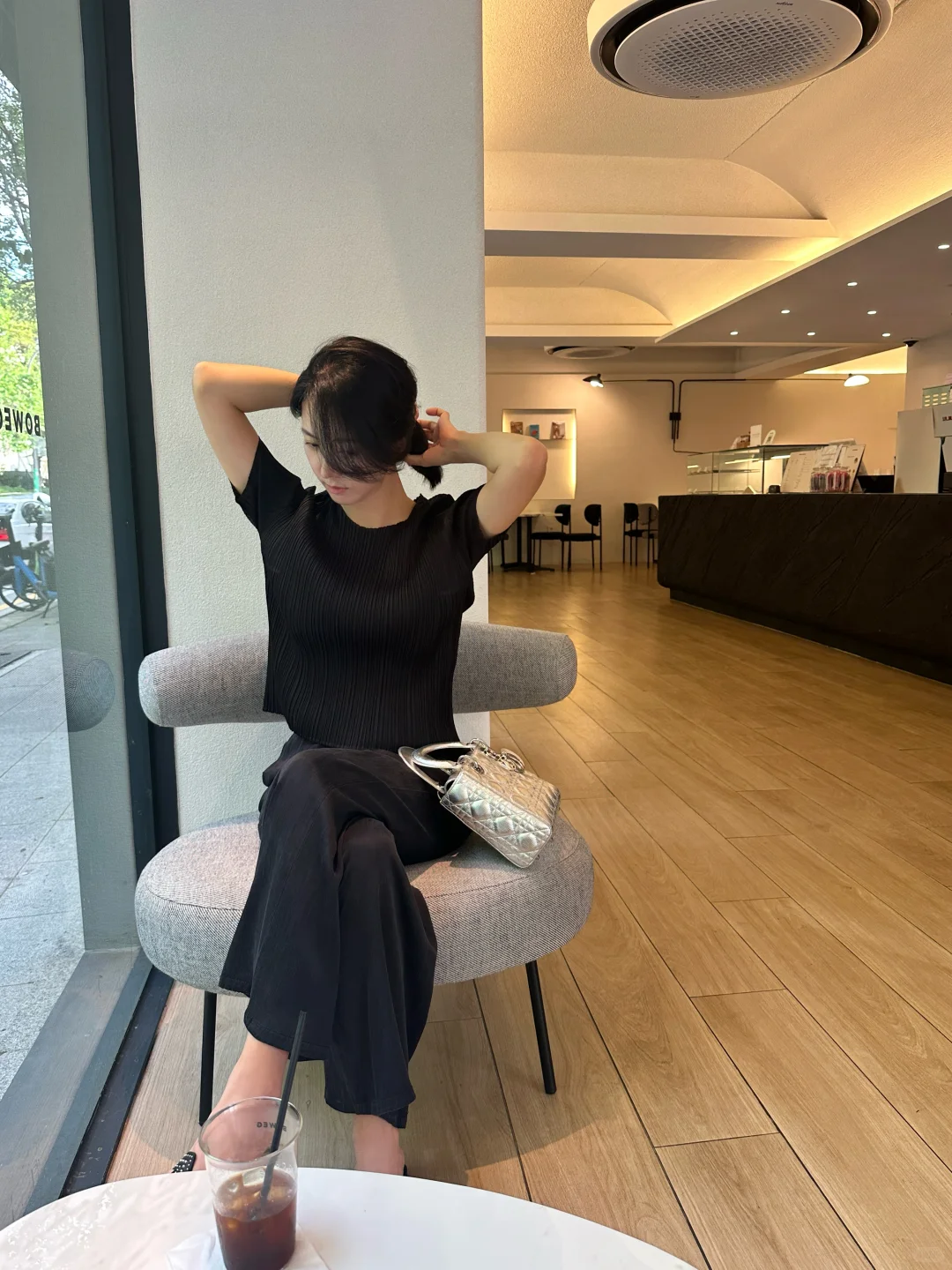 韩国大妈地家门口出游 ??‍♀️??‍♀️