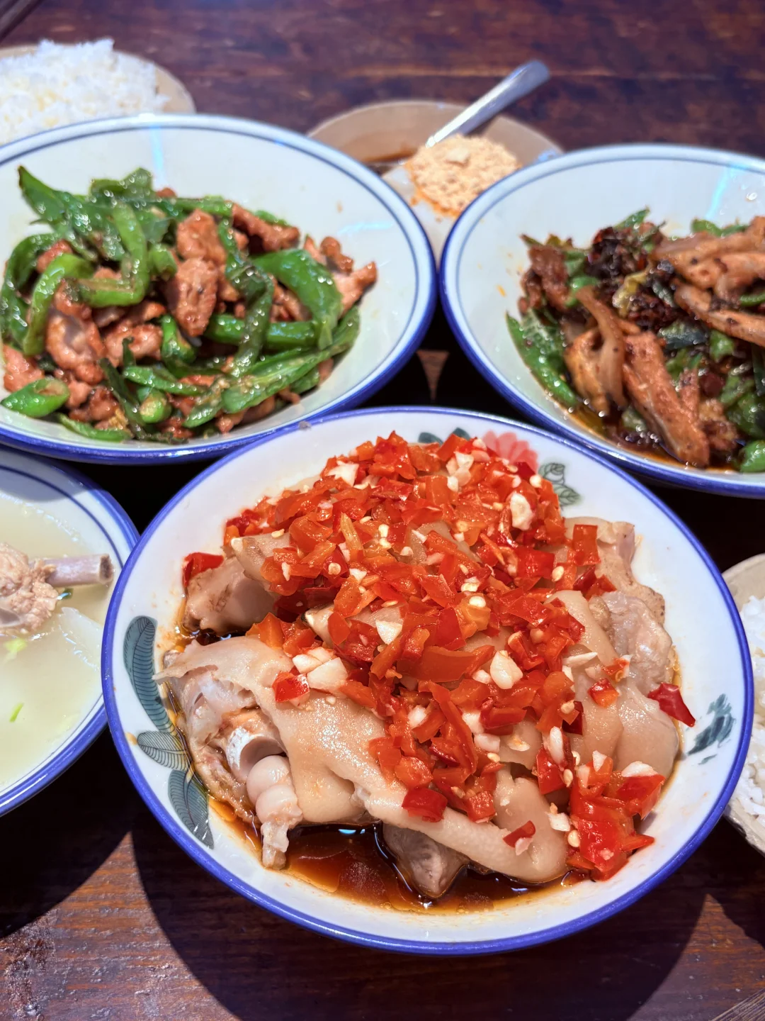 就在国贸附近！宜宾招待所平替川菜小馆！