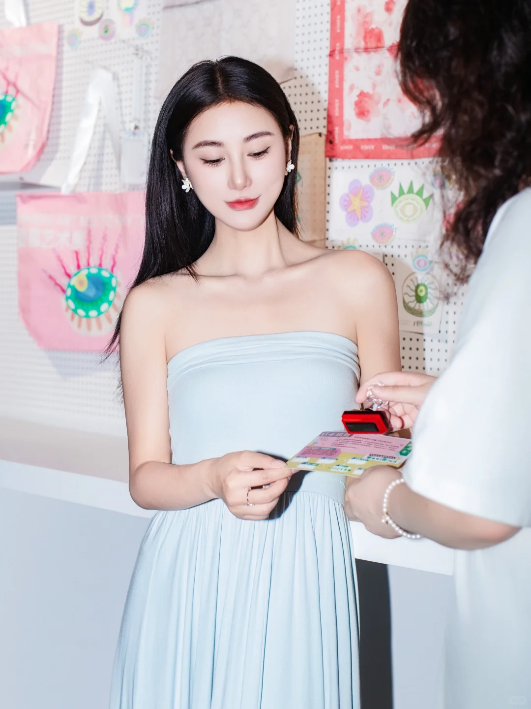 成都看展 • 沉浸一场色彩与生机的艺术体验