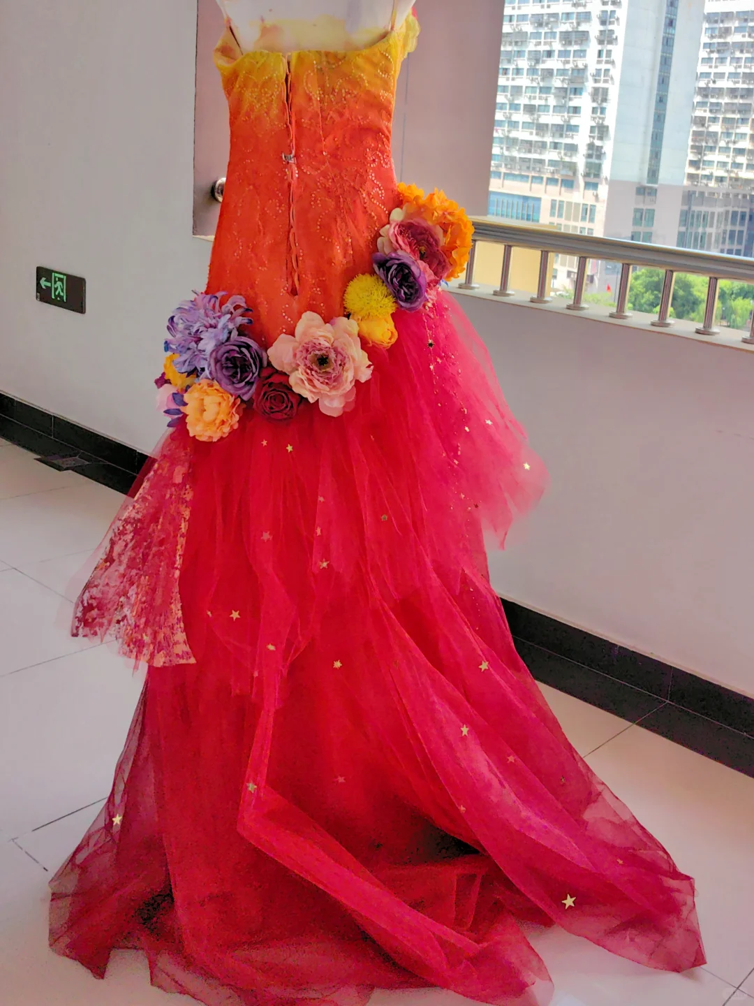 火星战袍NO.14 「晨光里有你」