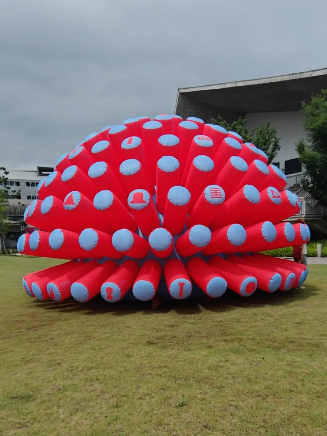 探展国美毕业展良渚展区?