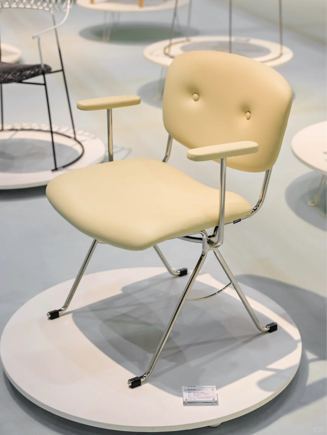 PLOG｜在意思设计展，捡到一把会呼吸的椅子