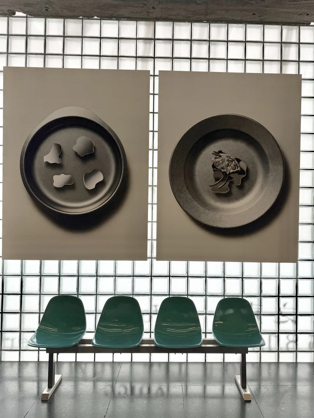 北京三里屯。。。果然牛?的展都免费！！！