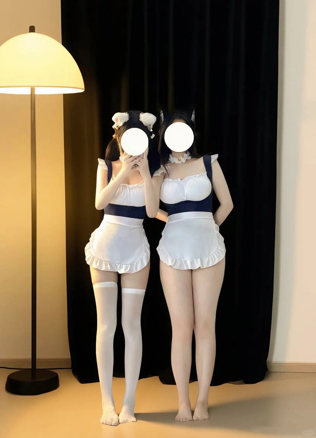 老婆左滑看上身，左边还是右边哇！