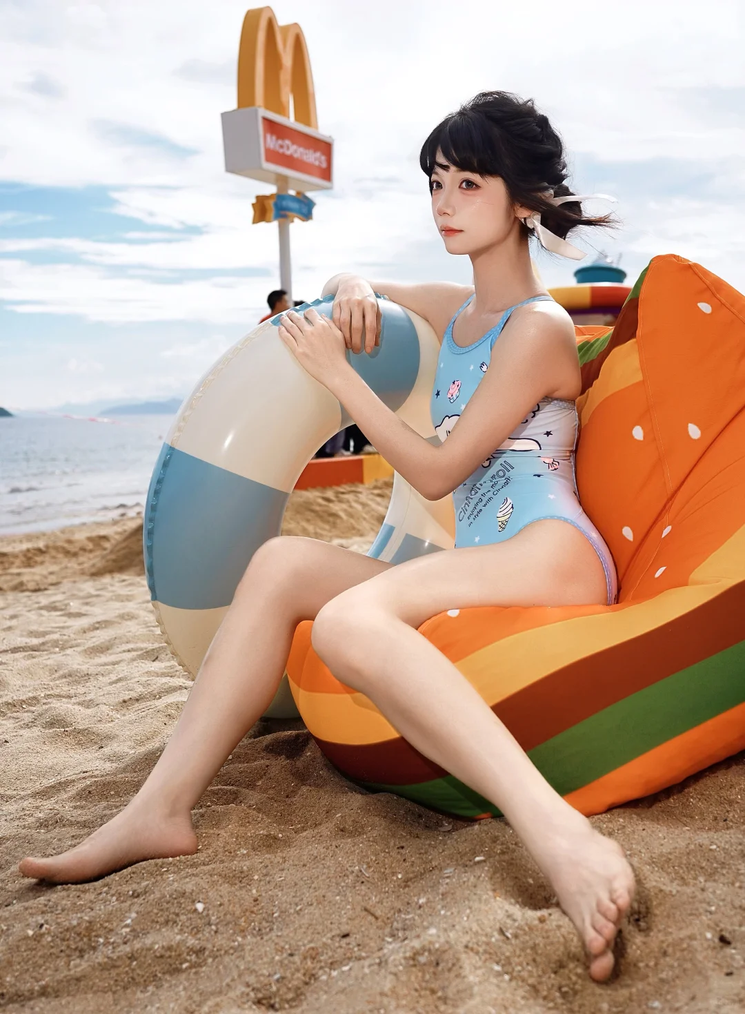 滩上的人在等日落，而我在等一句忘了说的话