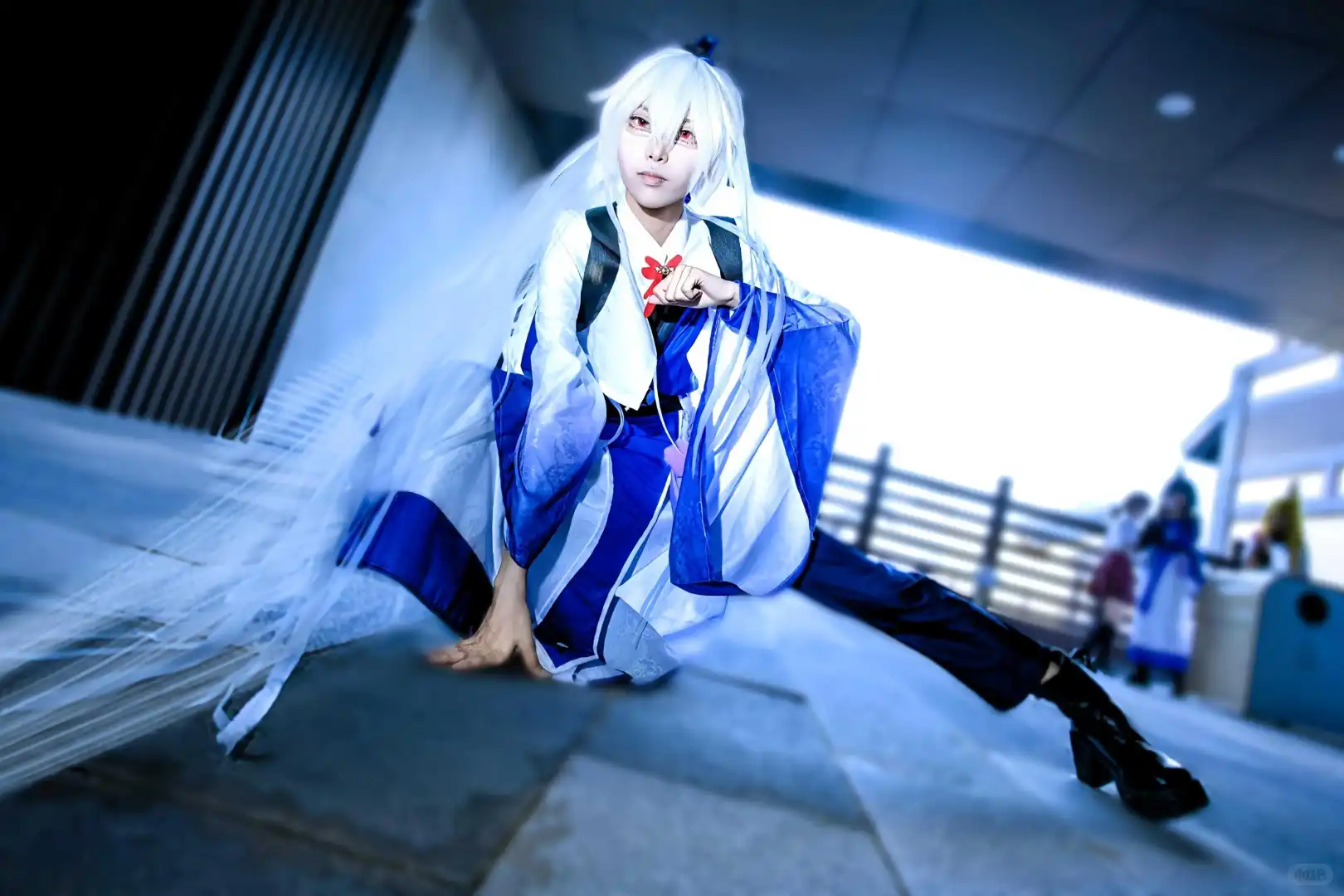 已经满了，不互了