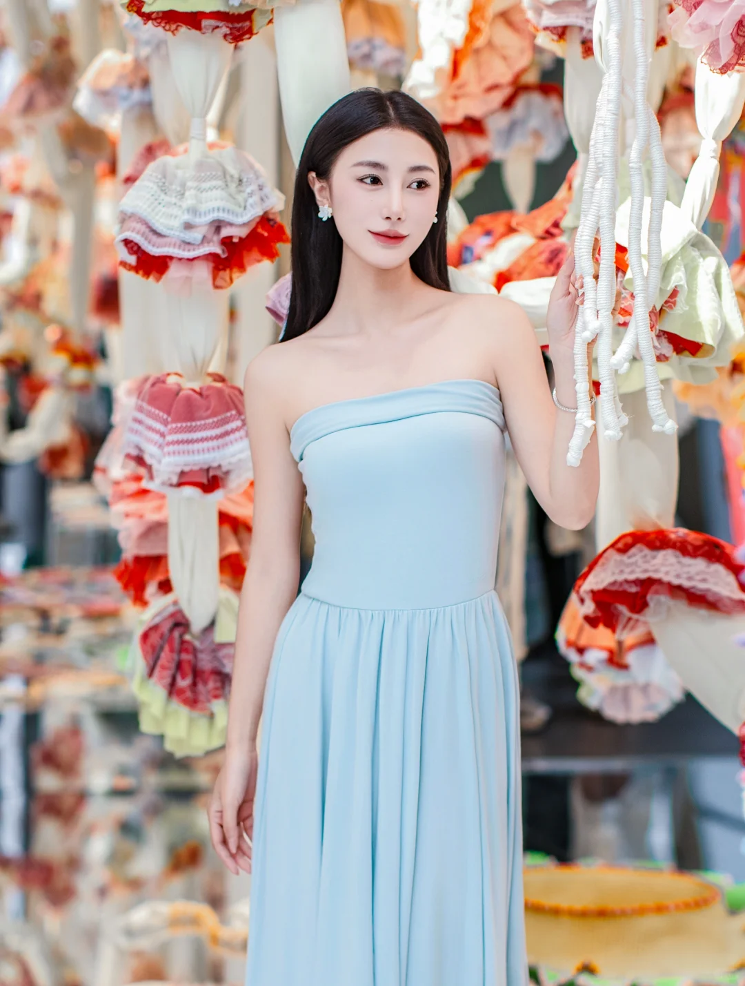 成都看展 • 沉浸一场色彩与生机的艺术体验