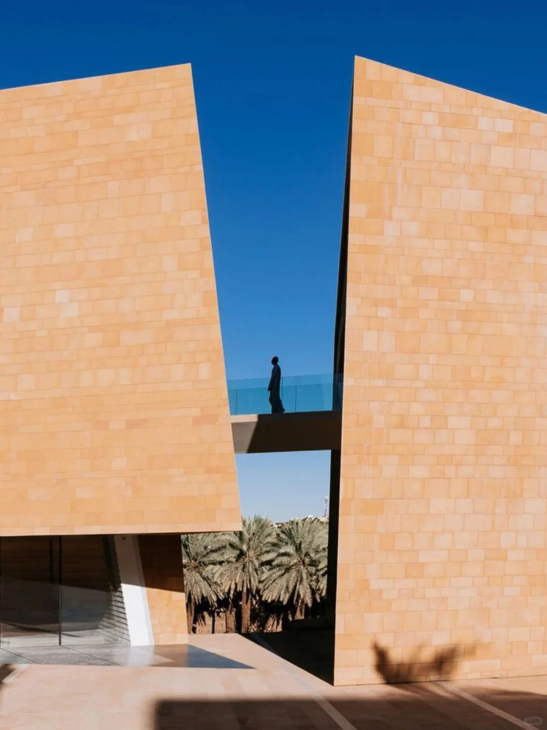 认识全球100座美术馆丨迪里耶未来艺术中心