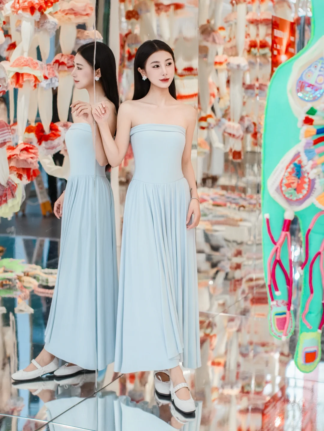 成都看展 • 沉浸一场色彩与生机的艺术体验