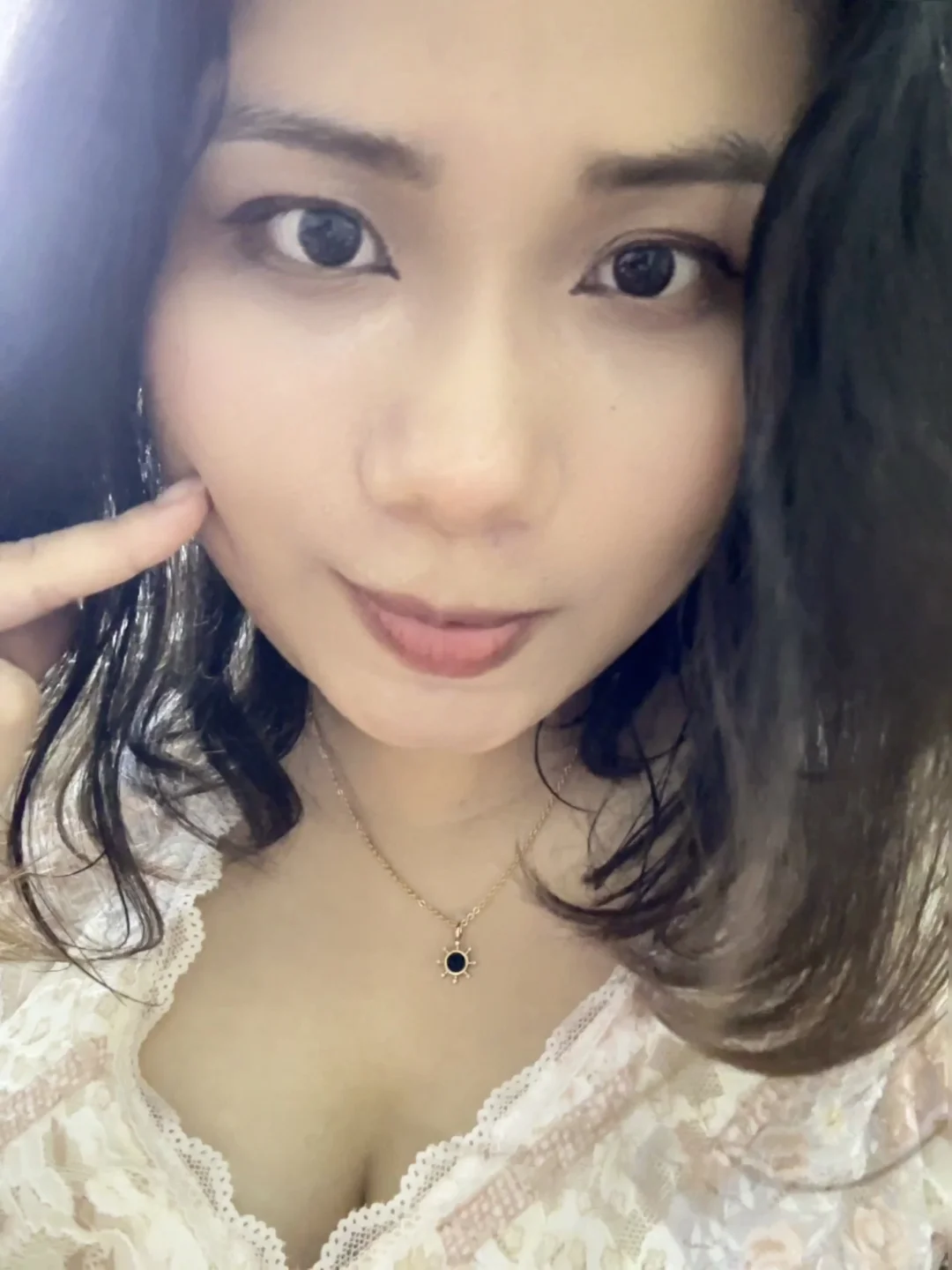 今天当了会微甜少妇