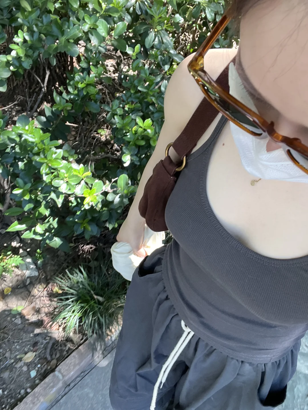 166/57、暴热南京，nobra吊带休闲穿搭